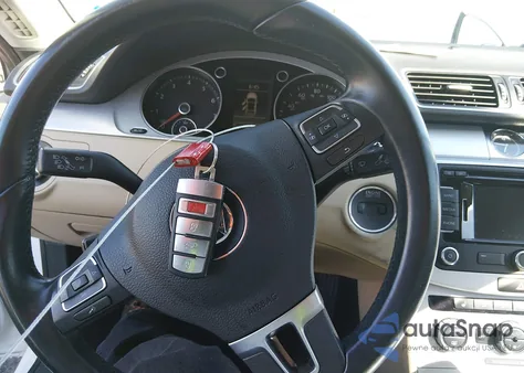 2014 Volkswagen Cc 2.0T Sport from USA, damaged, VIN WVWBP7AN1EE504686